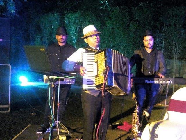 indian accordion player delhi