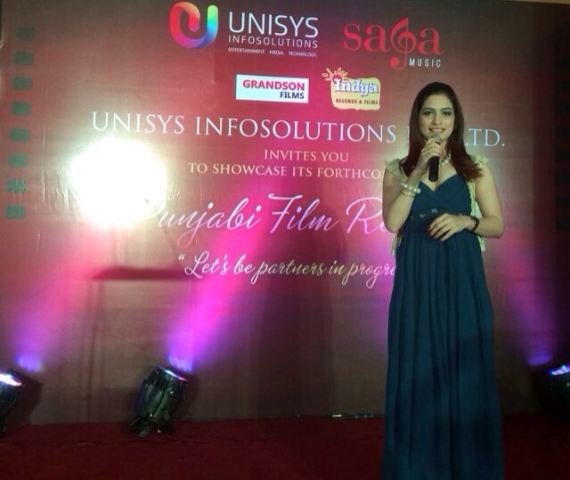 famous female anchors near me delhi