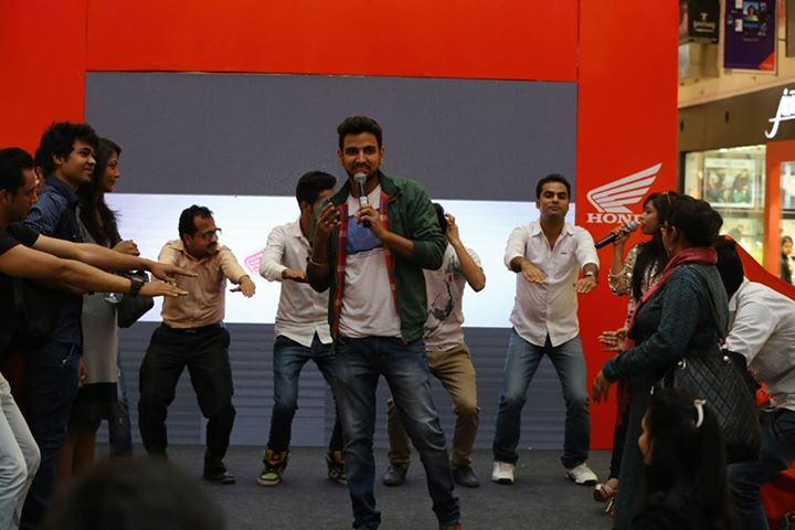 top male emcee delhi